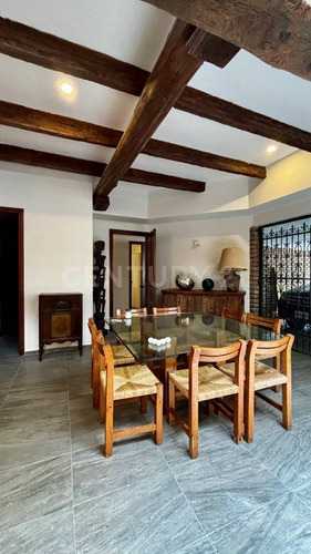 Casa En Renta En Condominio En Tecamachalco Totalmente Remodelada