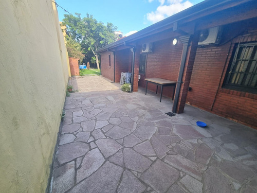 Imagen 24 de 27 de Venta Casa 5 Ambientes Con Fondo Libre En Wilde