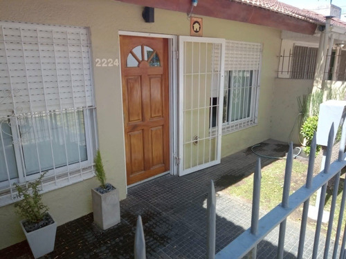 Imagen 5 de 12 de Venta Chalet En Ph 3 Amb, Con Cochera Zona Norte!! Nuevo Valor De Venta