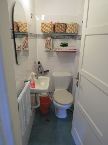 Imagen 12 de 13 de Venta, Punta Carretas, Amplia Casa Con Fondo Y Garaje