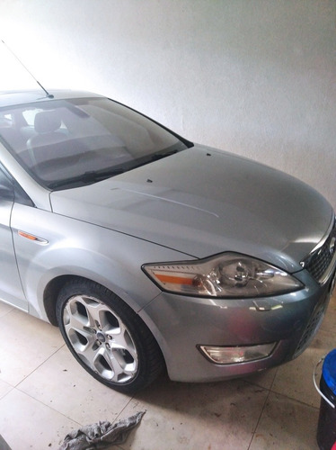 Ford Mondeo 2.5 Titanium M6 2010