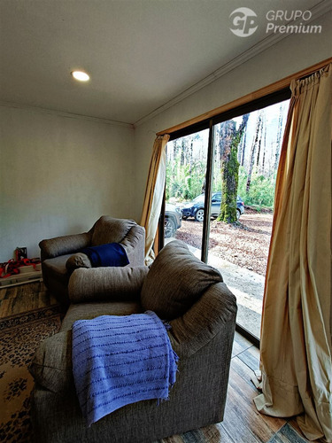 Casa En Venta De 4 Dorm. En Pucón