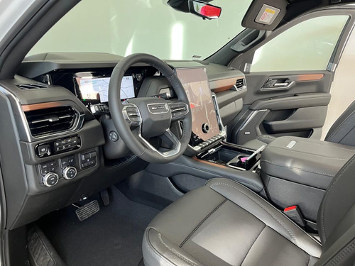GMC Yukon 6.2 Suv Denali At