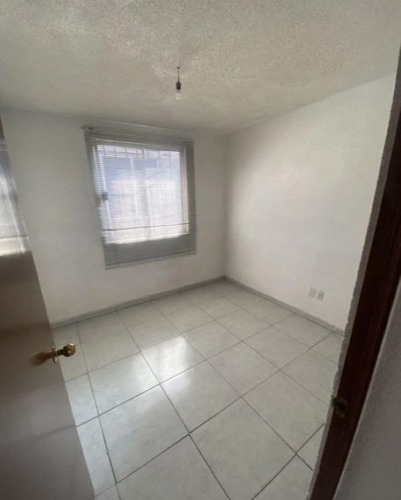 Bonita Y Amplia Casa, Excelente Ubicación En La Uh Valle Del Tenayo Tlalnepantla, A Unos Minutos De La Cdmx!!! -no Créditos- Jagr