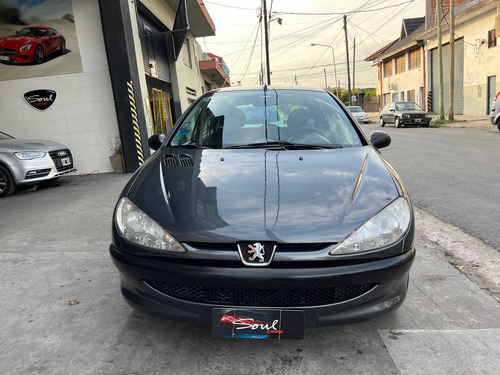 Imagen 3 de 14 de Peugeot 206 2012 1.4 Allure 75cv