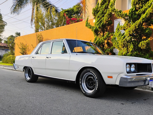 Dodge Dart V8