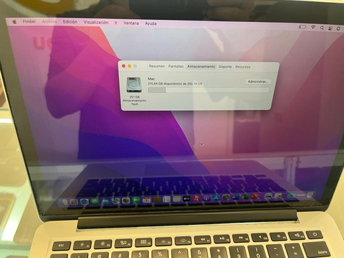 Macbook Pro 2015 Core I5 ,8gb Ram 256 Solid 13.3 PuLG Woooow (Reacondicionado)