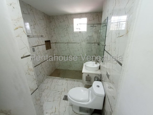 Apartamento Remodelado Y Amoblado En Venta En El Paraíso 25-23520 Cs