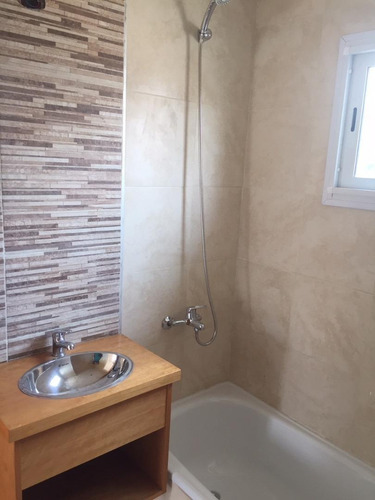 Imagen 24 de 27 de En Venta. Triplex Con Patio Y Cochera. San Miguel