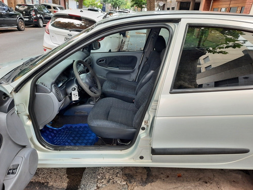 Imagen 9 de 10 de Renault Megane 2008 1.6 Tric Pack Gnc