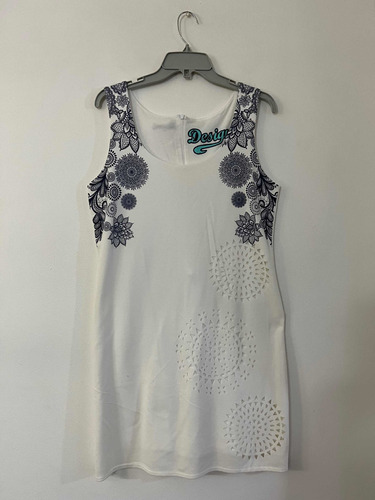 Vestido Corto Marca Desigual Talla 42/44 Usado