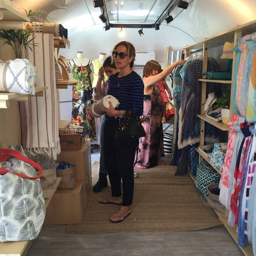 Trailer Para Showroom Tienda De Ropa Patentable