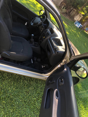 Renault Clio 1.2 Mío Expression Pack Ii Ab 2013