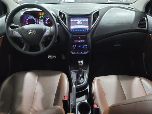 Hyundai HB20X 1.6 16V PREMIUM FLEX 4P AUTOMÁTICO