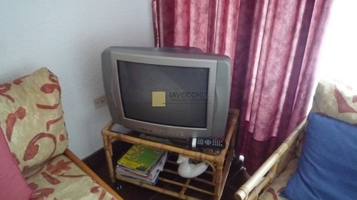 Apartamento En Aidy Grill, 2 Dormitorios *- Ref: 49373
