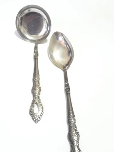 Cuchara Y Cucharon En Metal (Usado)