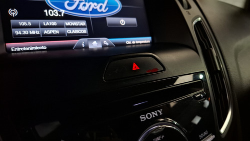 Ford Focus III 2.0 Titanium At