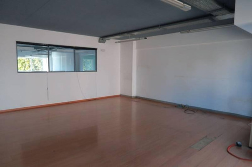 Imagen 4 de 18 de Oficinas En Alquiler Sobre Av Del Libertador