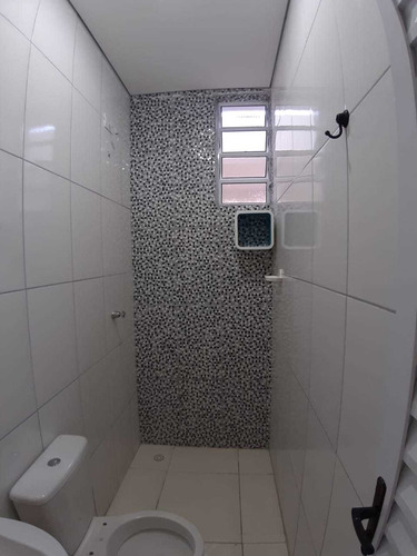 Imagem 5 de 8 de Casa Para Alugar 02 Cômodos Campo Limpo