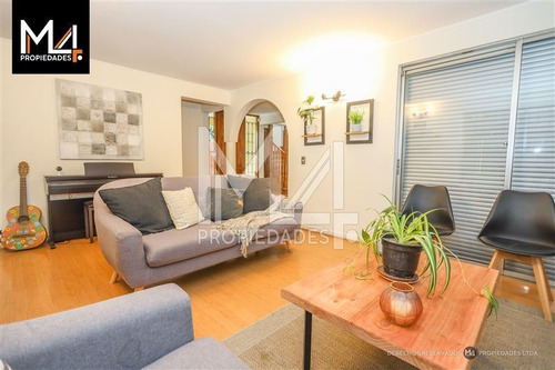 Imagen 3 de 30 de Casa En Venta De 7 Dorm. En Las Condes