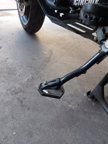 Imagen 8 de 16 de Benelli Trk 502
