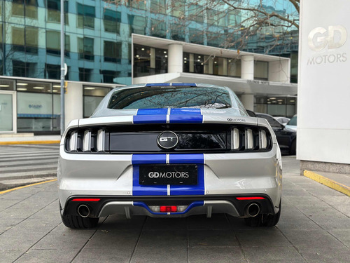 Ford Mustang 5.0 Gt 421cv