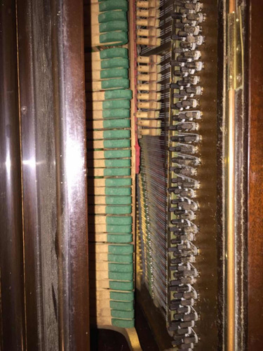 Imagen 8 de 9 de Piano