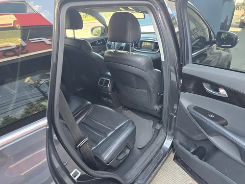 Kia Sorento EX 2.4L PE AT 7 PAX