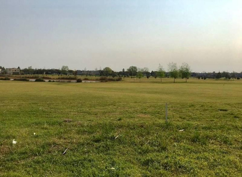 Imagen 3 de 5 de Excelente Lote Al Golf En El Barrio San Isidro Labrador