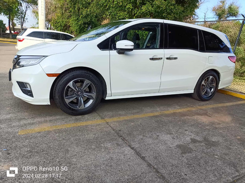 Honda Odyssey Touring