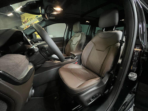 Jeep Commander 2.0 HURRICANE 4 TURBO GASOLINA OVERLAND AT9