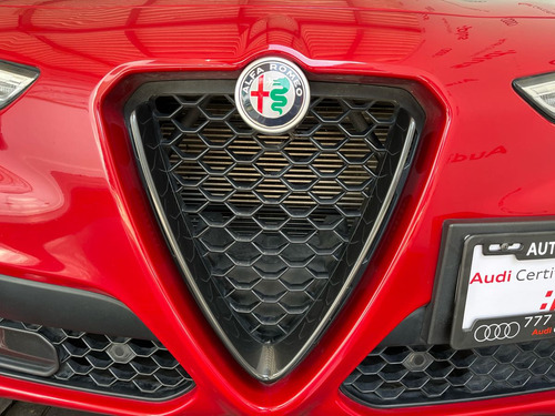 Alfa Romeo Stelvio 2.0L L4 Turbo Veloce Awd