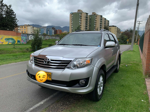 Toyota Fortuner 2.7l 4x2