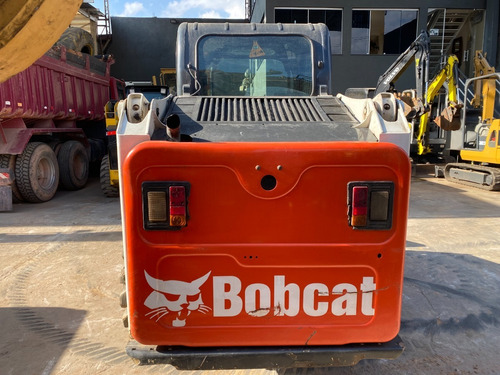 Imagem 4 de 14 de Minicarregadeira Bobcat S450 Ano 2015