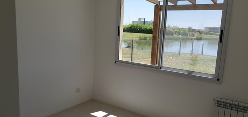 Imagen 17 de 30 de Venta Casa 6 Ambientes A La Laguna El Canton Puertos