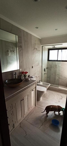 Excelente Chalet De 4 Ambientes Sobre Lote De 500m2