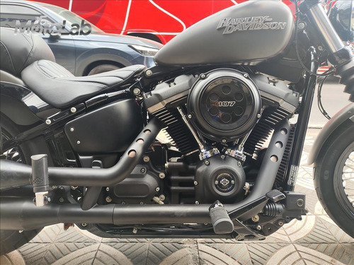 Harley-davidson Softail Street Bob