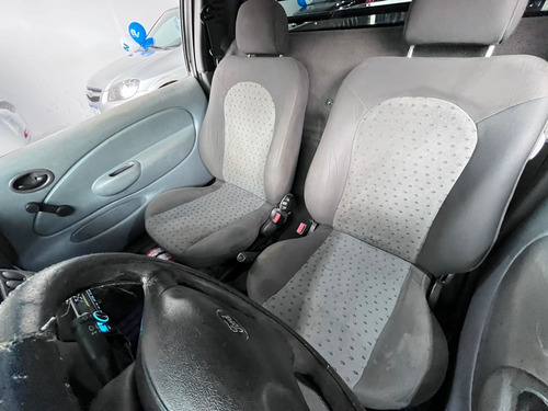 Ford Courier 1.6 L Flex 2p