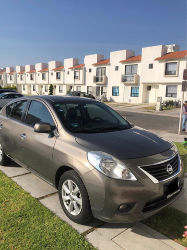 Imagen 2 de 9 de Nissan Versa 2013 1.6 Exclusive At