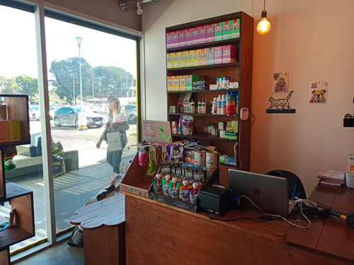 Local Comercial De 52m2 En Open Montemar!