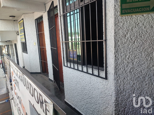 Renta Oficina 1 Ambiente San José El Jaral I