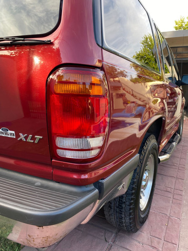 Ford Explorer 4.0 Xlt 4x2