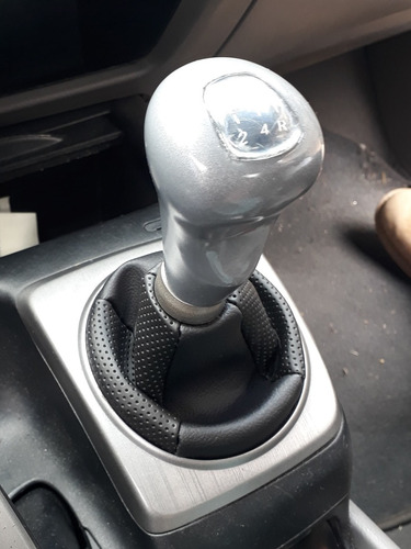 Imagem 3 de 6 de Coifa De Cambio New Civic