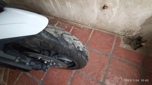 Imagen 3 de 22 de Benelli Trk 502