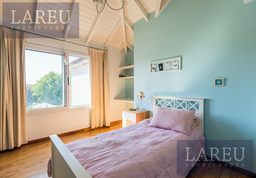 Casa En Venta - Estancias Del Pilar, La Paz.
