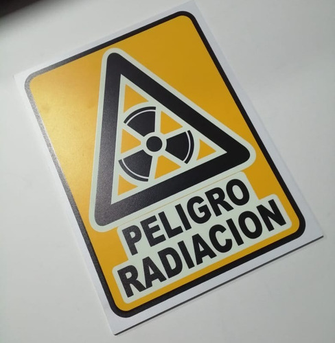Señalamiento Peligro Radiación 14x22 Calcomanía