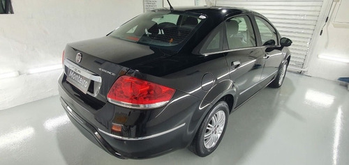 Fiat Linea 2015 1.8 16v Absolute Flex Dualogic 4p