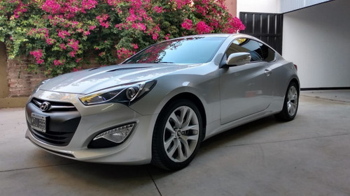 Hyundai Génesis 2.0t 275hp 23.800km