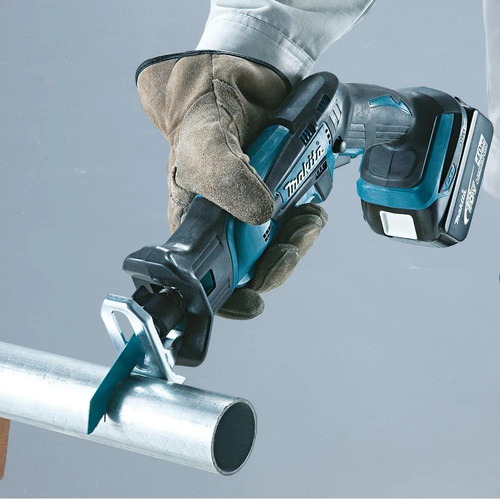 Serra Sabre À Bateria 18v Djr185z Makita Com Kit