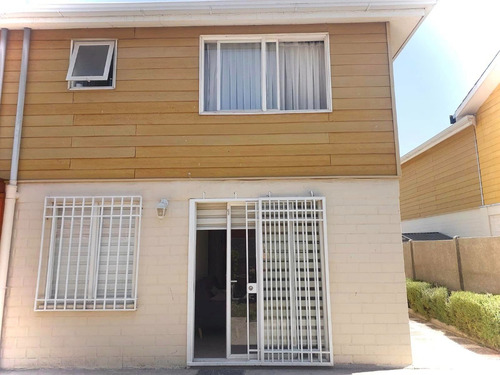 Amplia Casa En Venta, Valle Norte 4, Valle Grande, Lampa